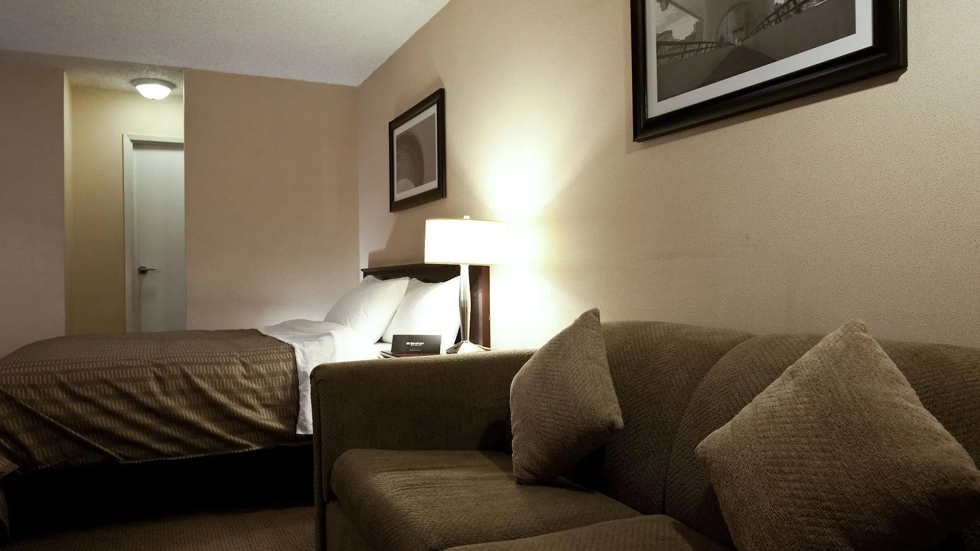 ****  Sandman Signature Calgary Downtown Hotel Canadá