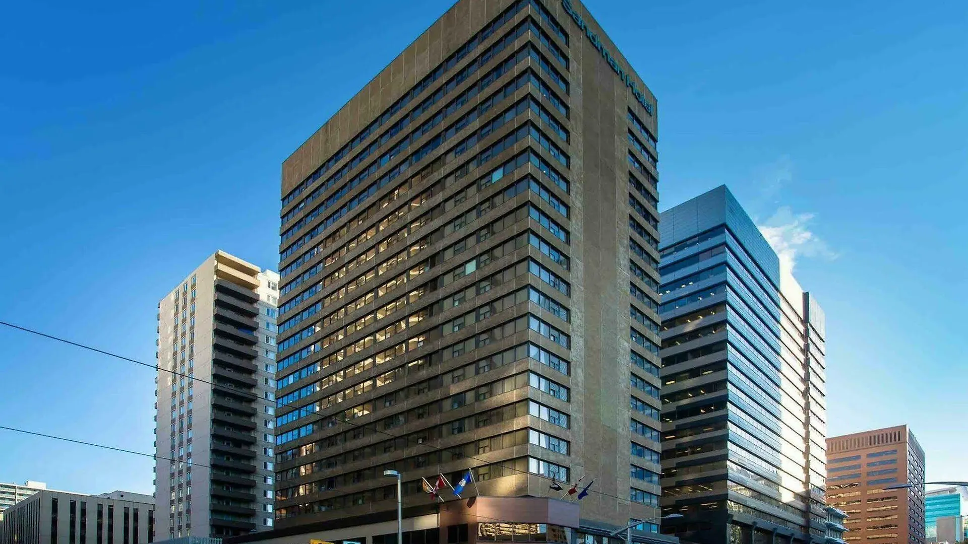 Sandman Signature Calgary Downtown Hotel